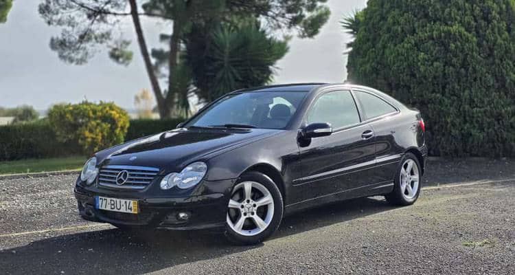 10 Mercedes-Benz C 220 – Image 1